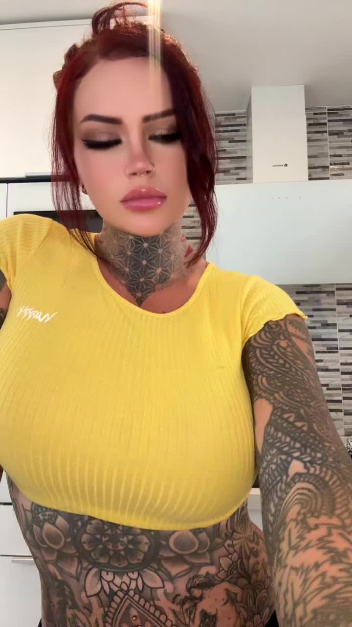 @charlotteemerson123