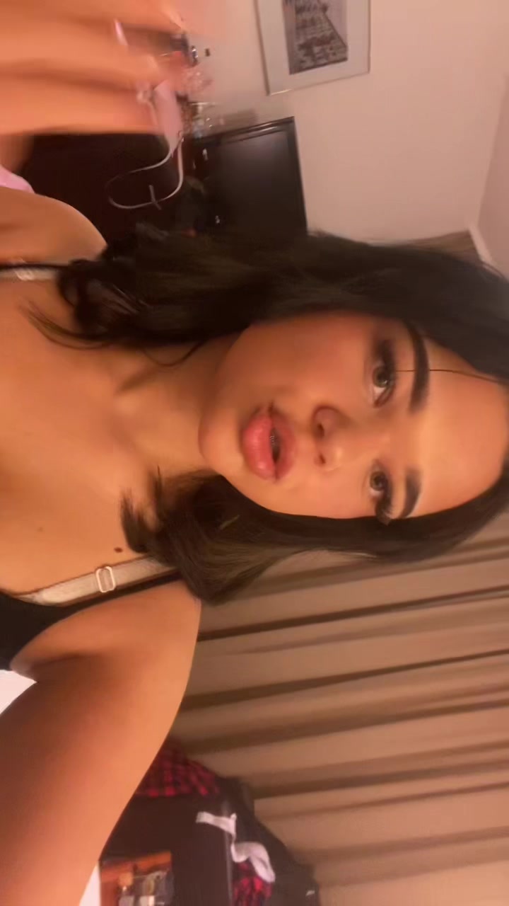 @𝒟𝑒𝓃𝒾𝓈𝑒