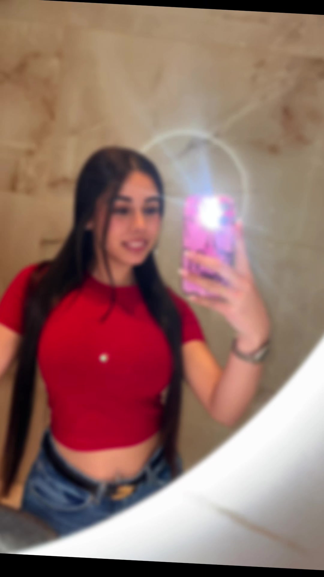 @Danielaa