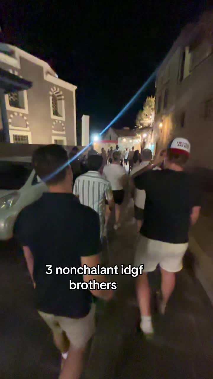 @Ina Christine