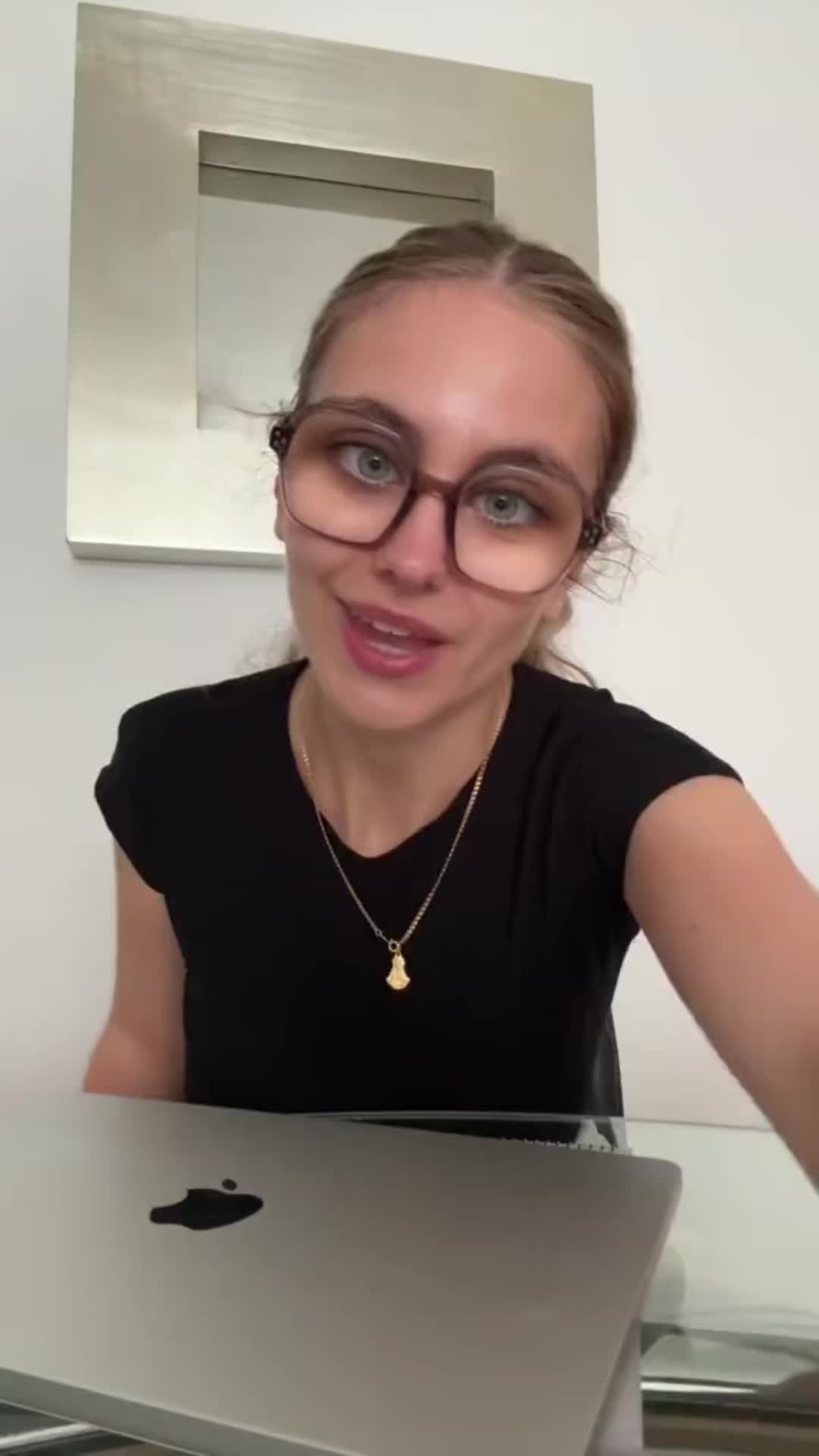 @Laura Obrero ✌🏼