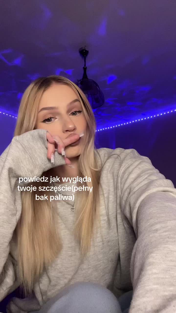 @czikinagets