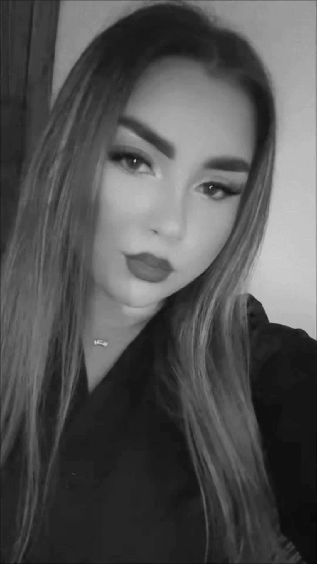 @Iustina🎀❤️&zwj;🔥