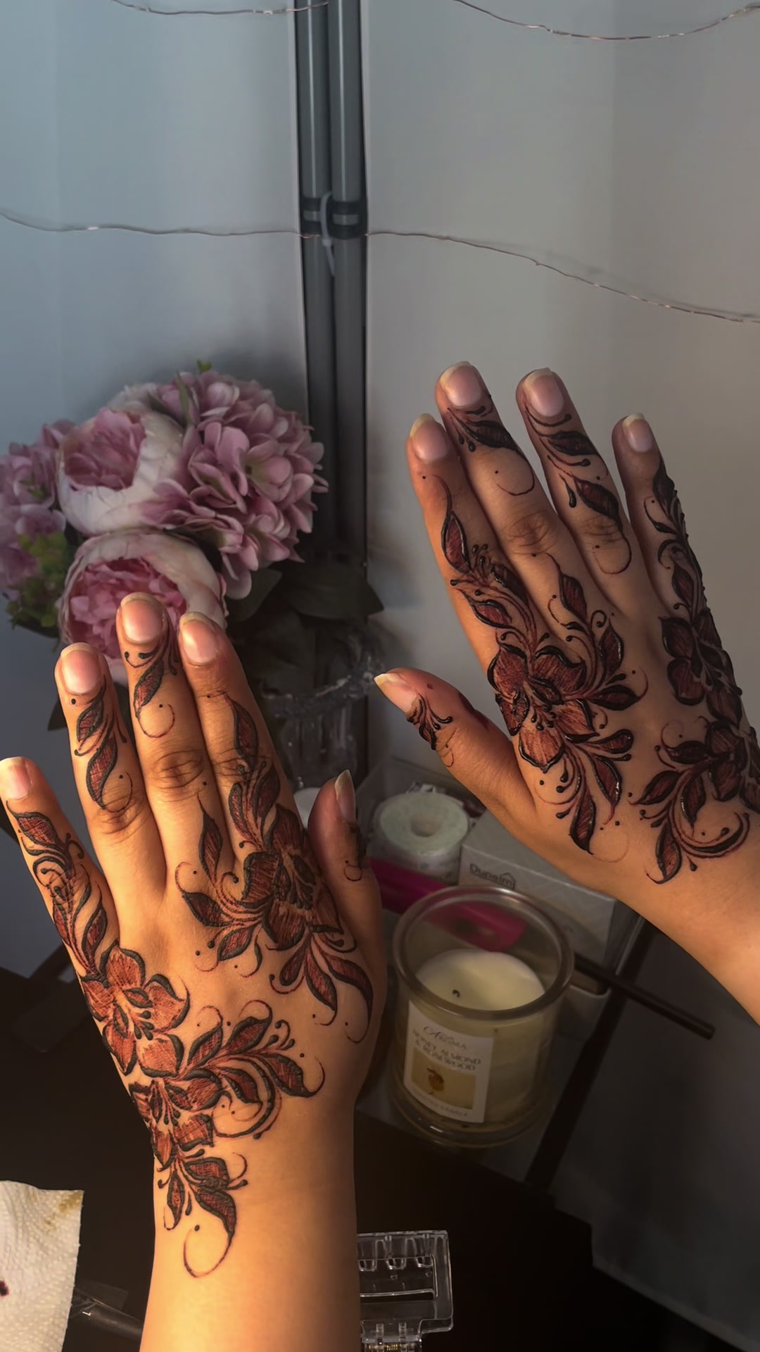 @aylaxhenna