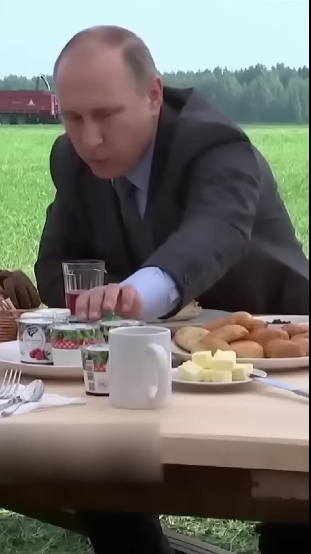 @𝐂𝐑𝐄𝐌𝐀𝐓𝐎𝐗