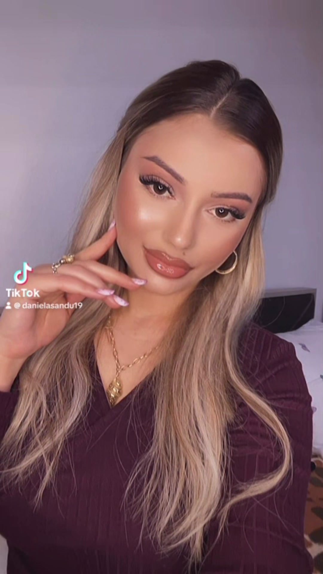 @Daniela Sandu