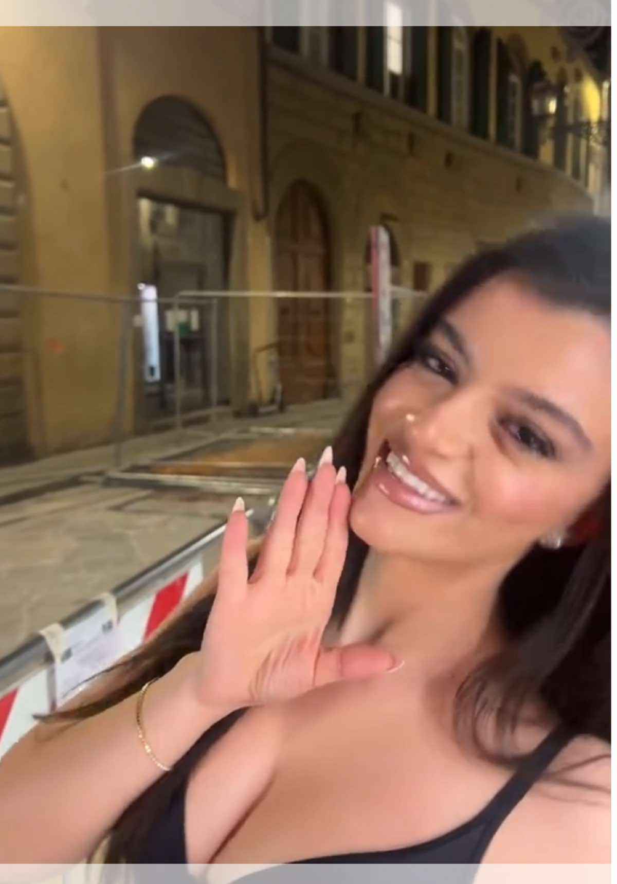 @𝒦𝓁𝑒𝒶 𝒳𝒽𝒶𝒻𝒶