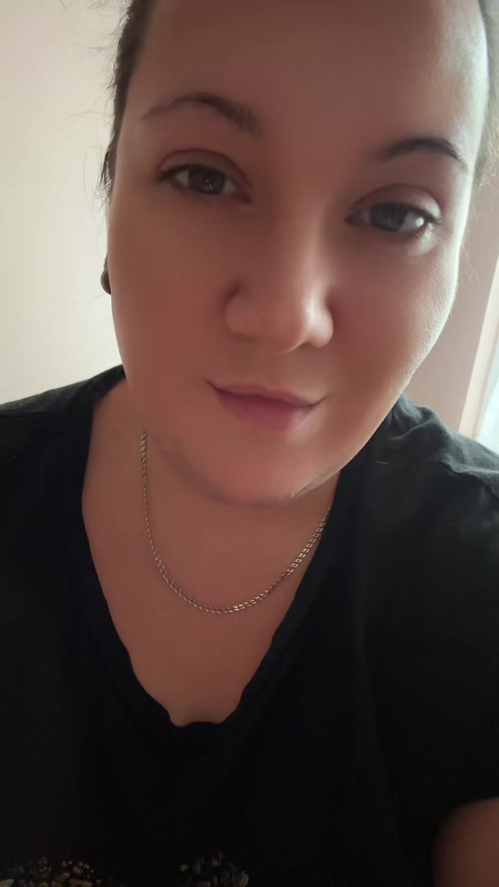 @Anii_🤗❤️