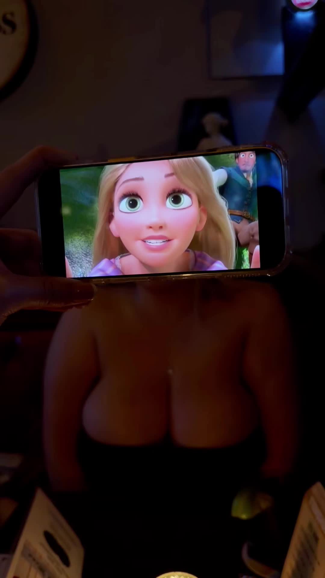 @ninawoolleyxx