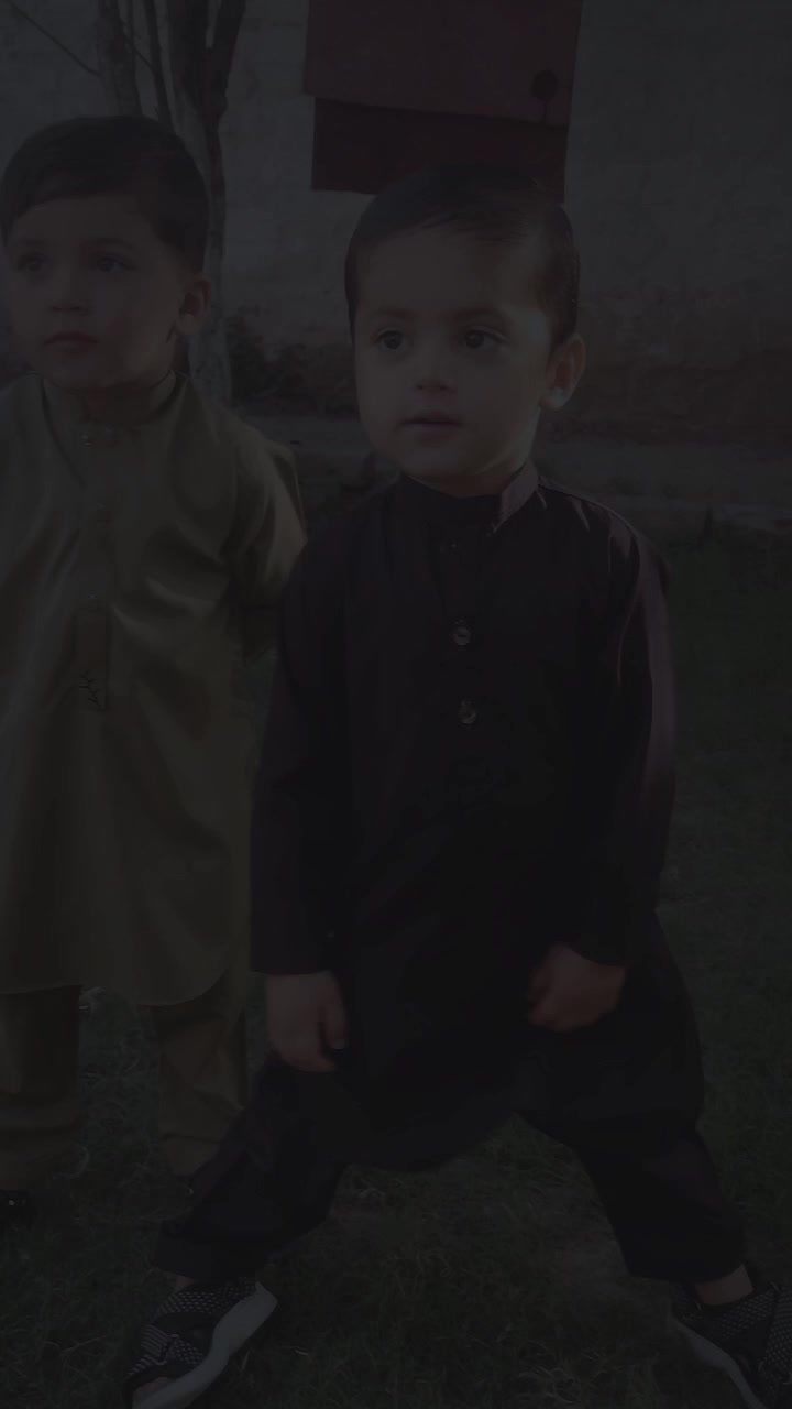 @KHAN 🌍