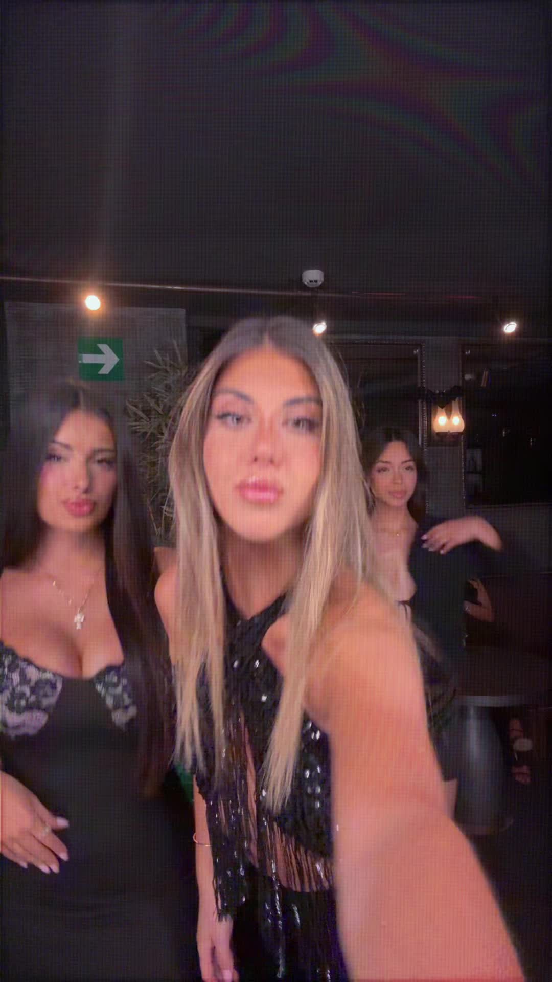 @Lu