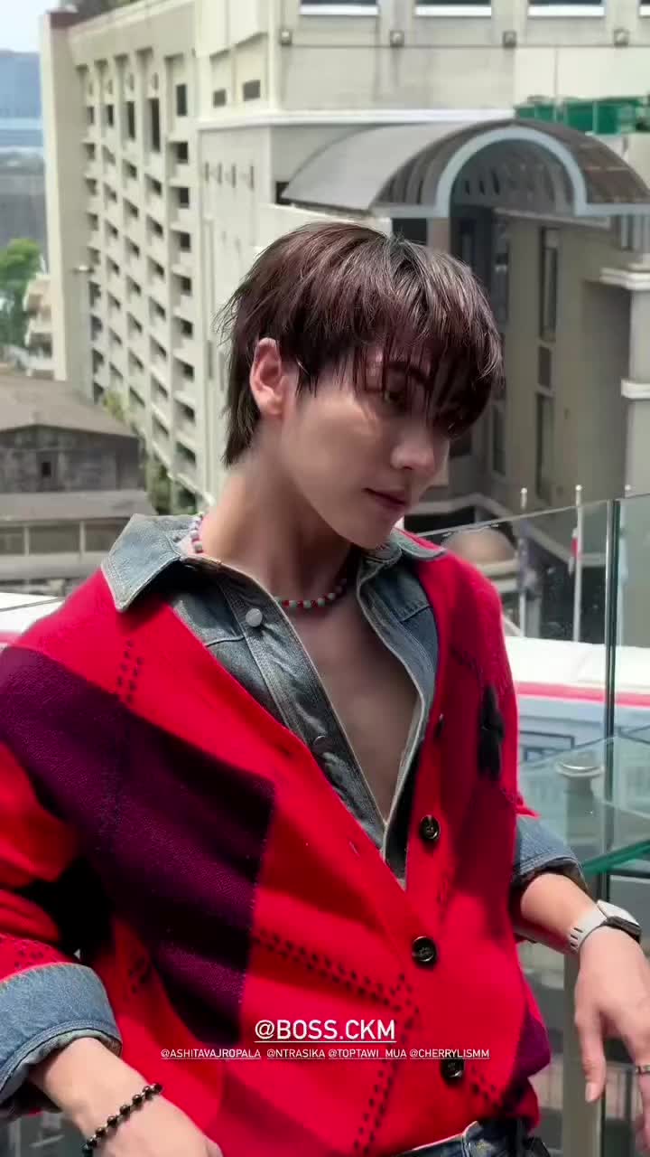 @Momo