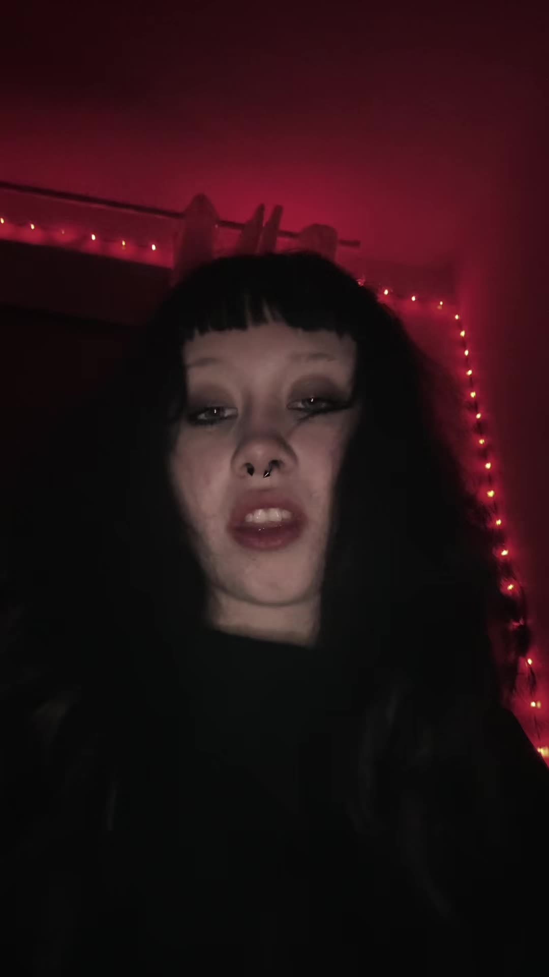 @Skylaxxc