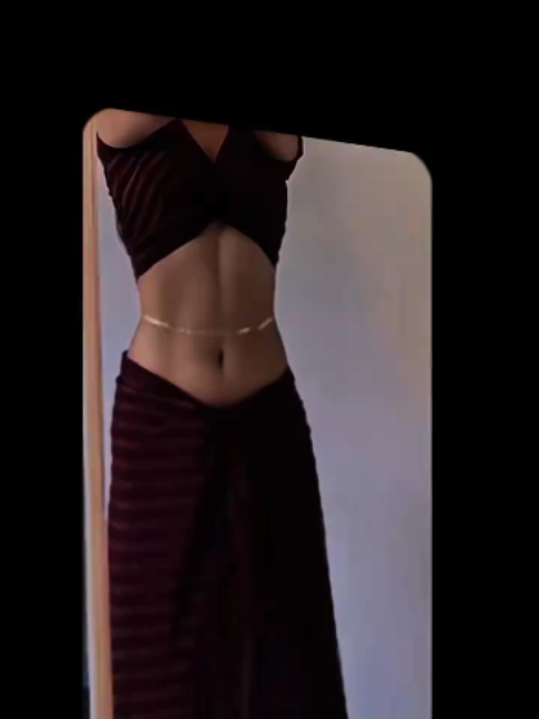 @Sexy🤭Queen