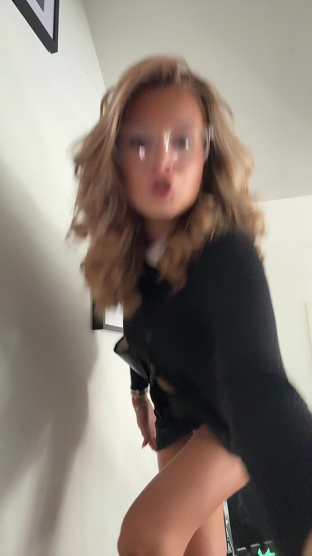 @𝐋𝐈𝐋𝐘