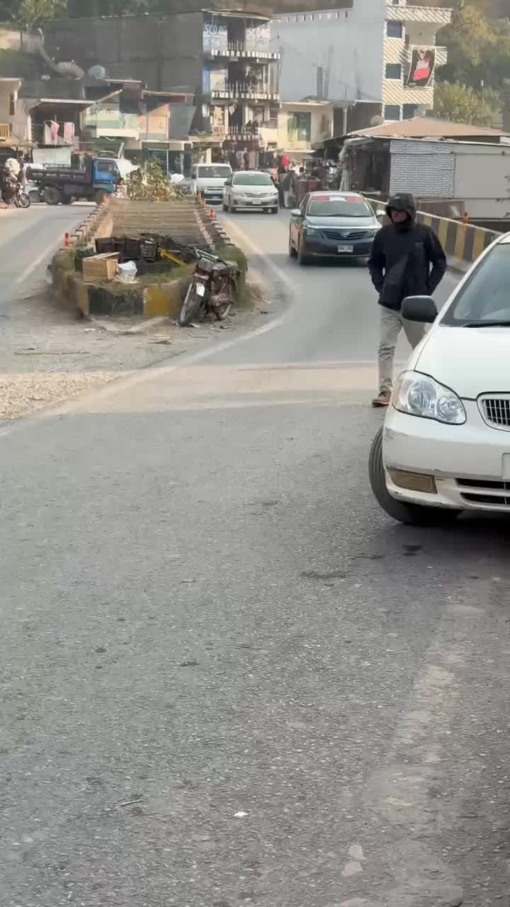 @Ek Hai Arslan