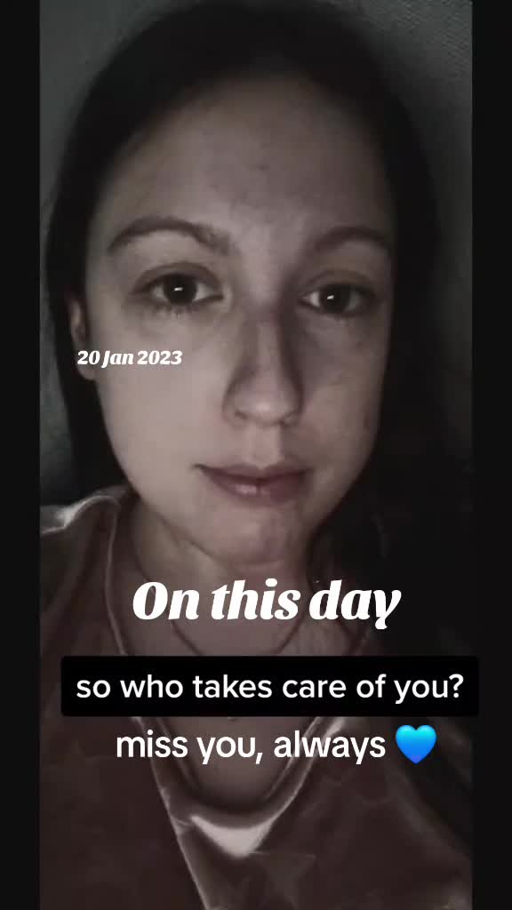 @Em 🖤