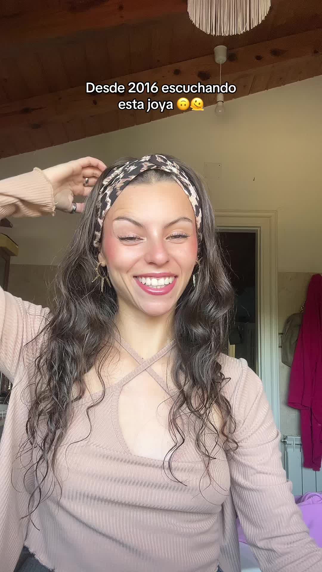 @🧚🏼♀️