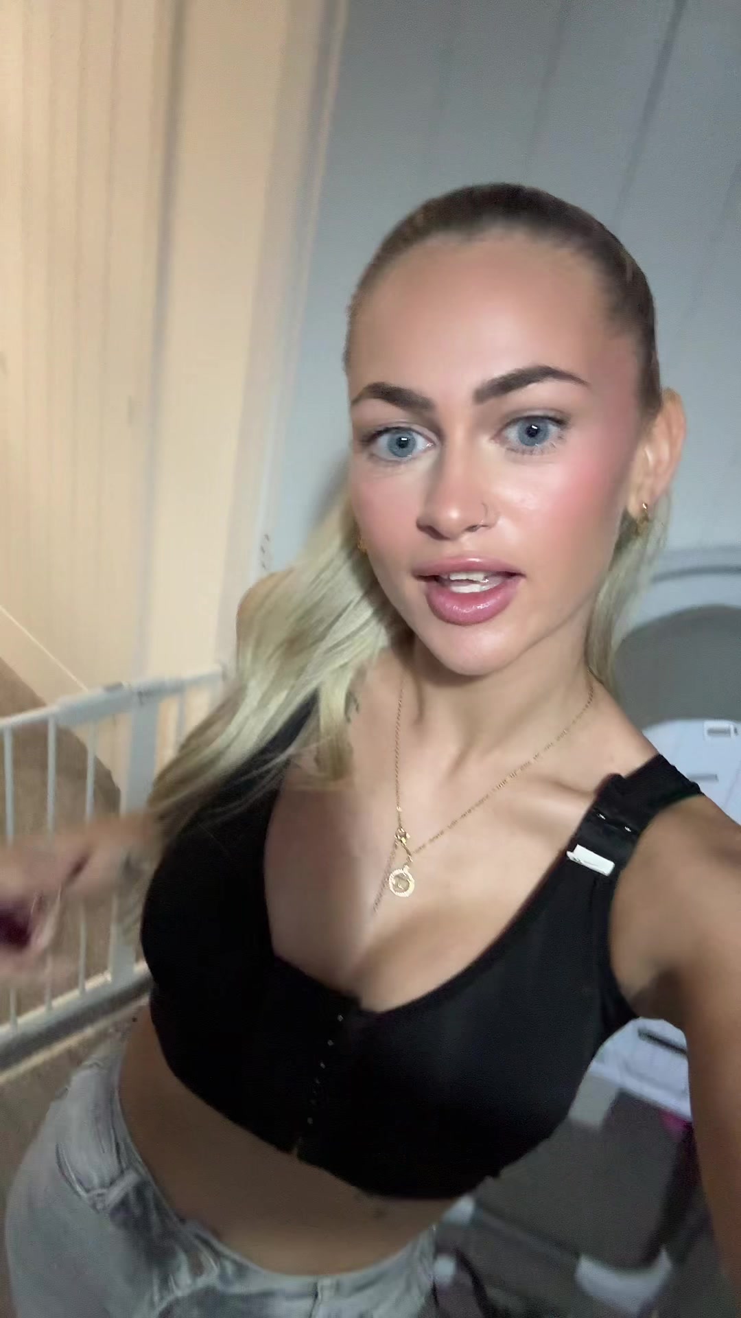 @Chlo 🧸
