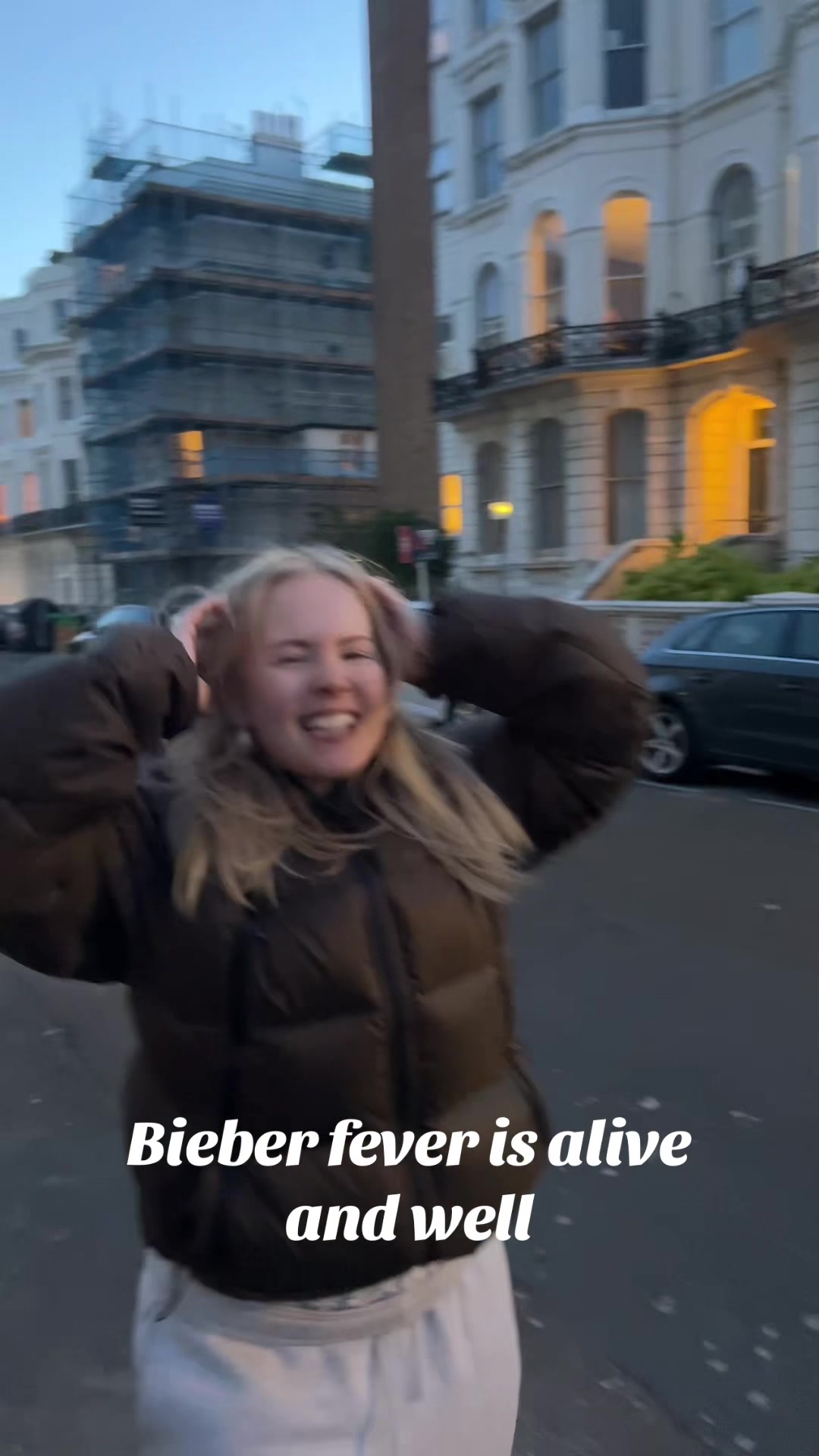 @Ella