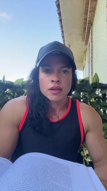 @lolyfitness_