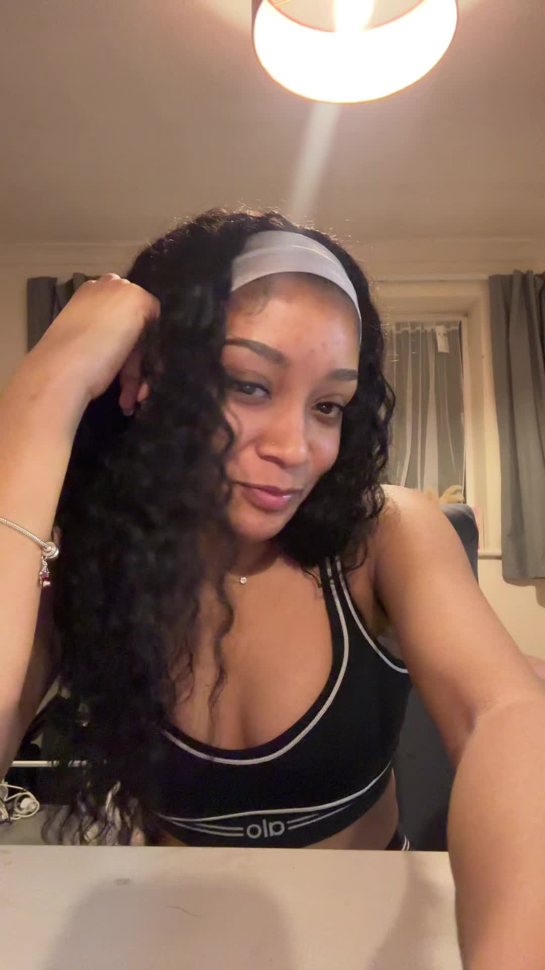 @nyahknows