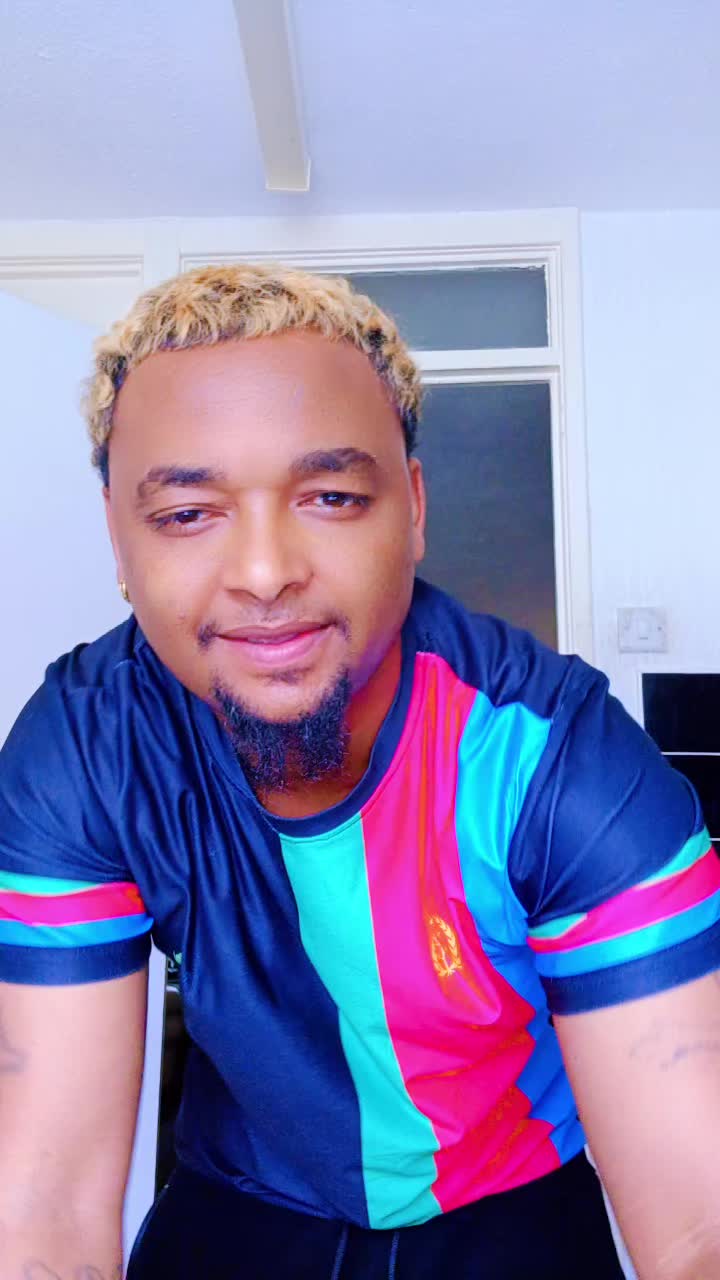 @ጣጣ መዓንዱ525🇪🇷🇬🇧🎤💪