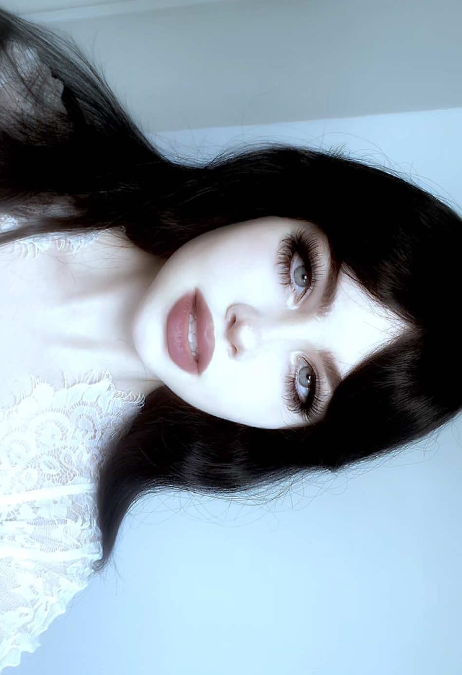 @𝕮𝖍𝖊𝖗𝖗𝖞 𝖁𝖆𝖒𝖕𝖎𝖗𝖊
