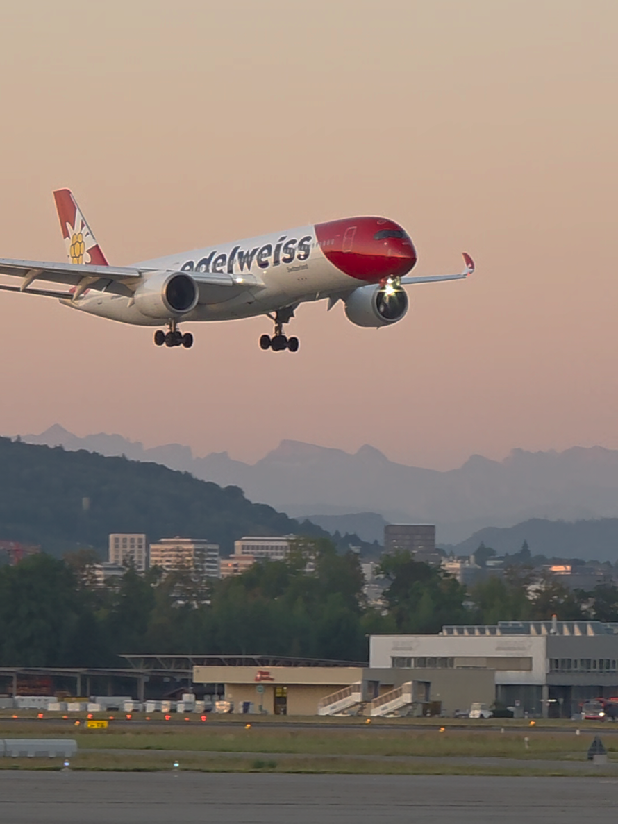 @💙🇨🇭Aircraft Elias ✈️💙