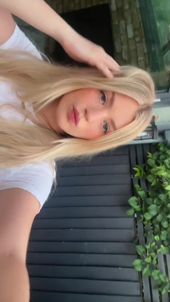 @esmerelda