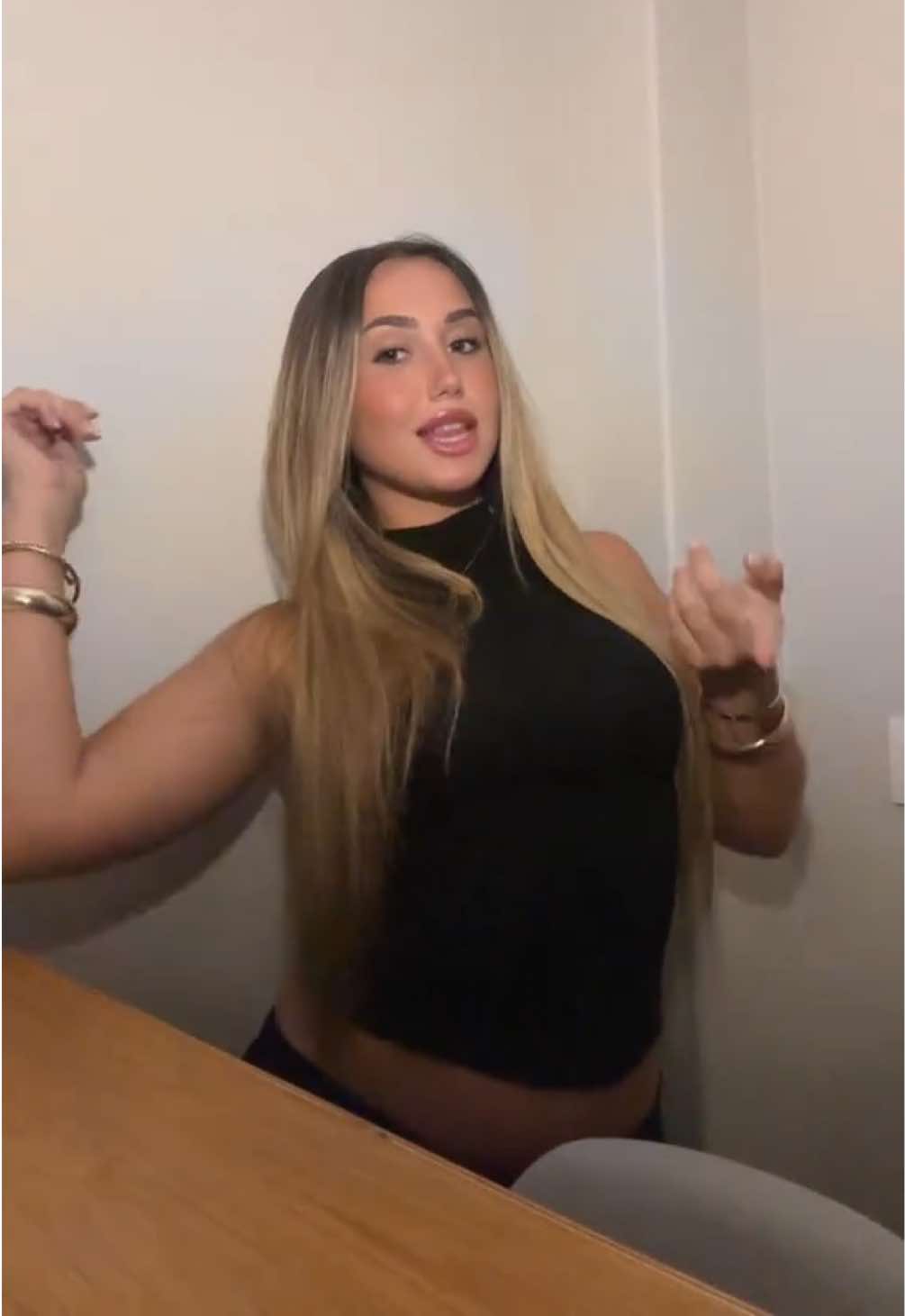 @Valeria Medina