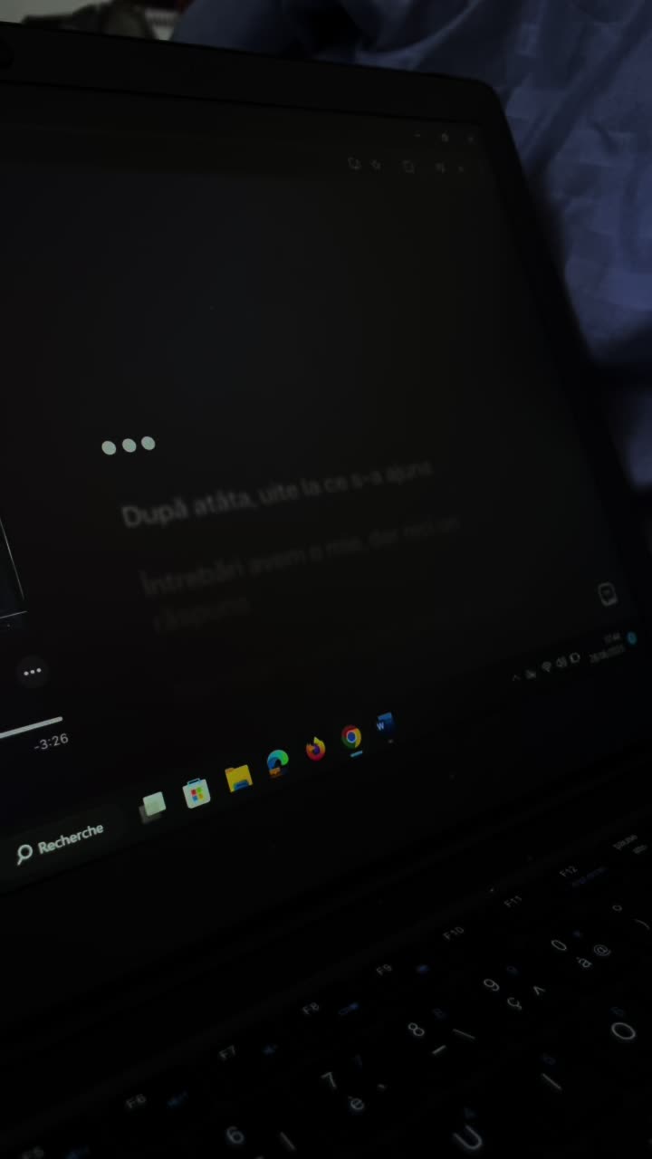 @UltimeleCuvinte