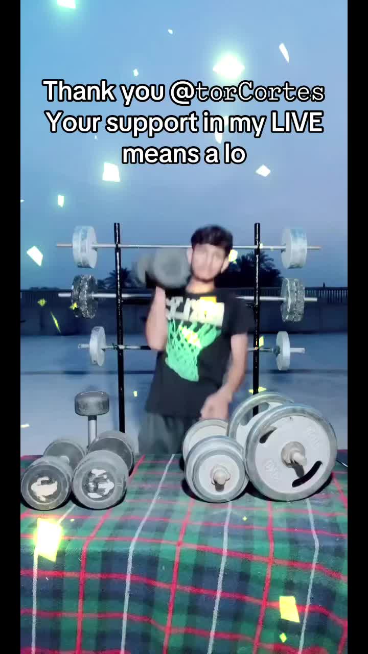 @Bodybuilder boy