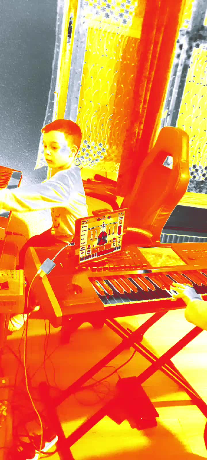 @metin pianist