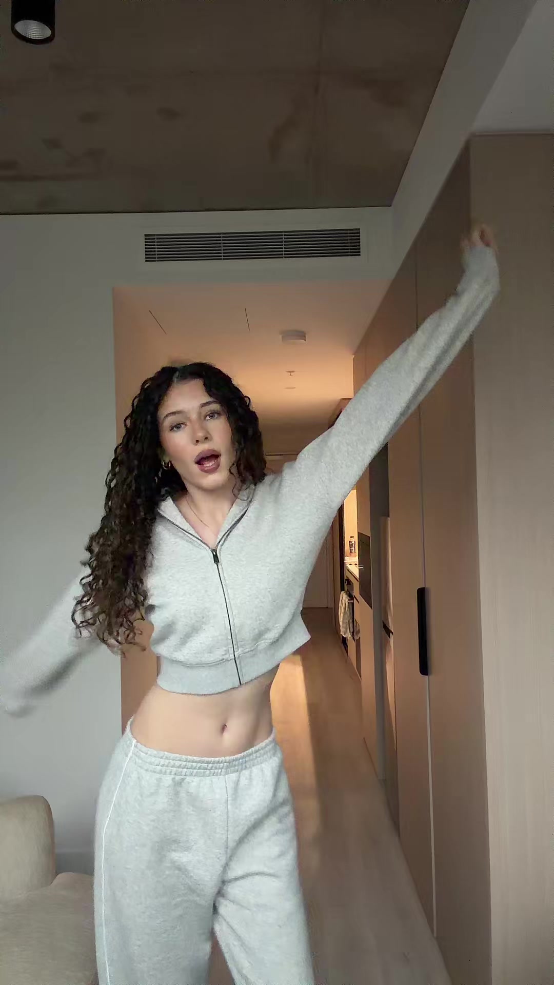 @charliandbeck