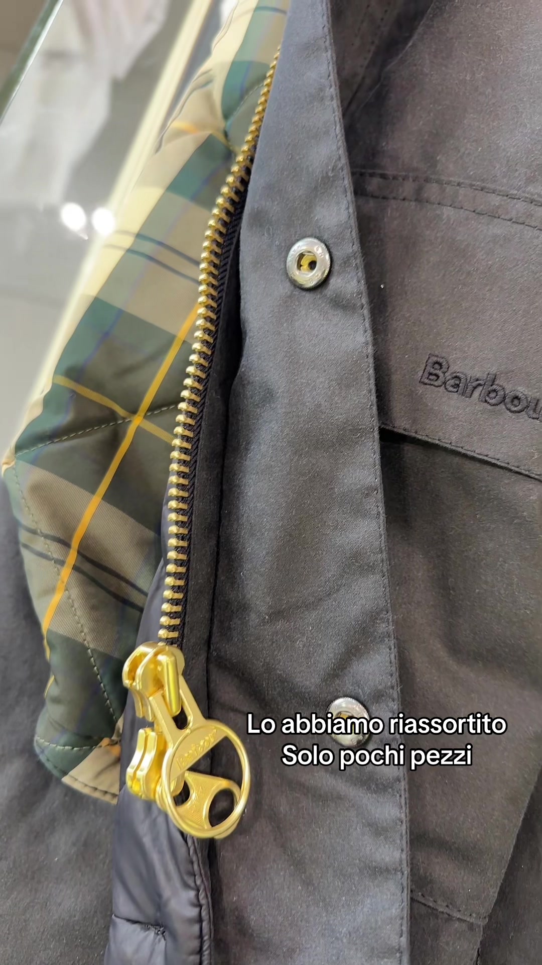 @JC_VIAMONTESHOP