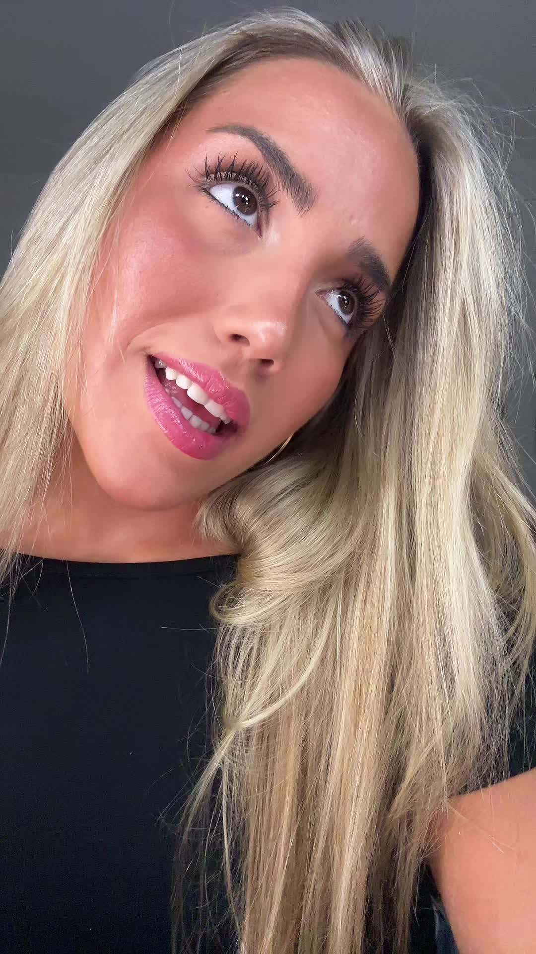 @Aitana