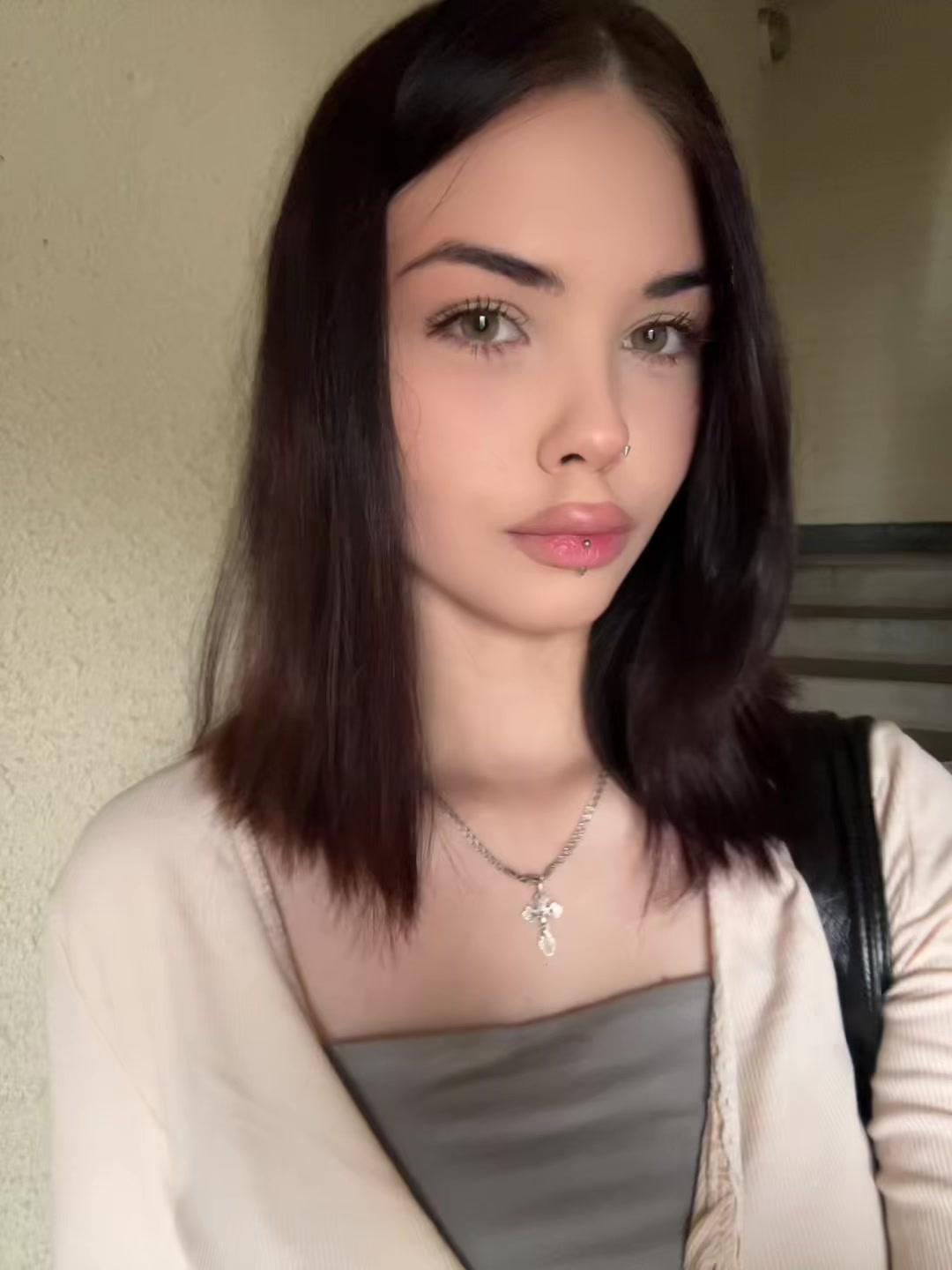 @алисия