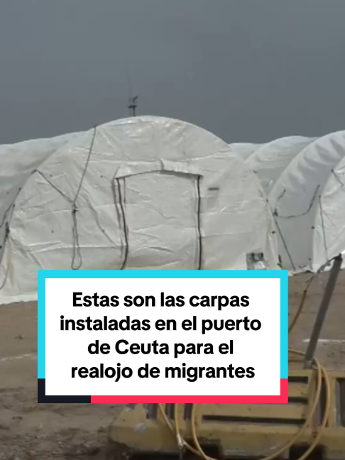 @El País