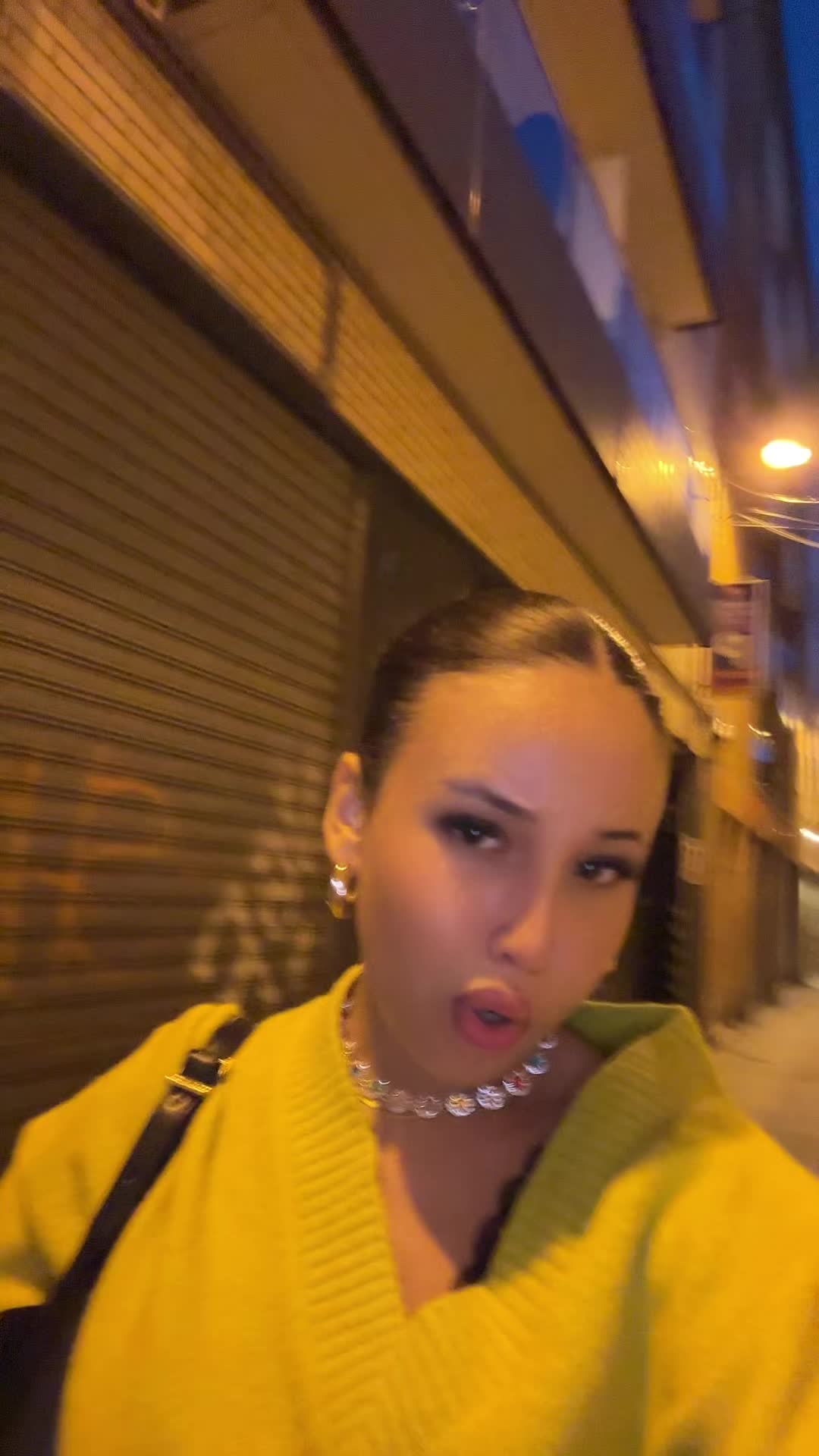 @🤓