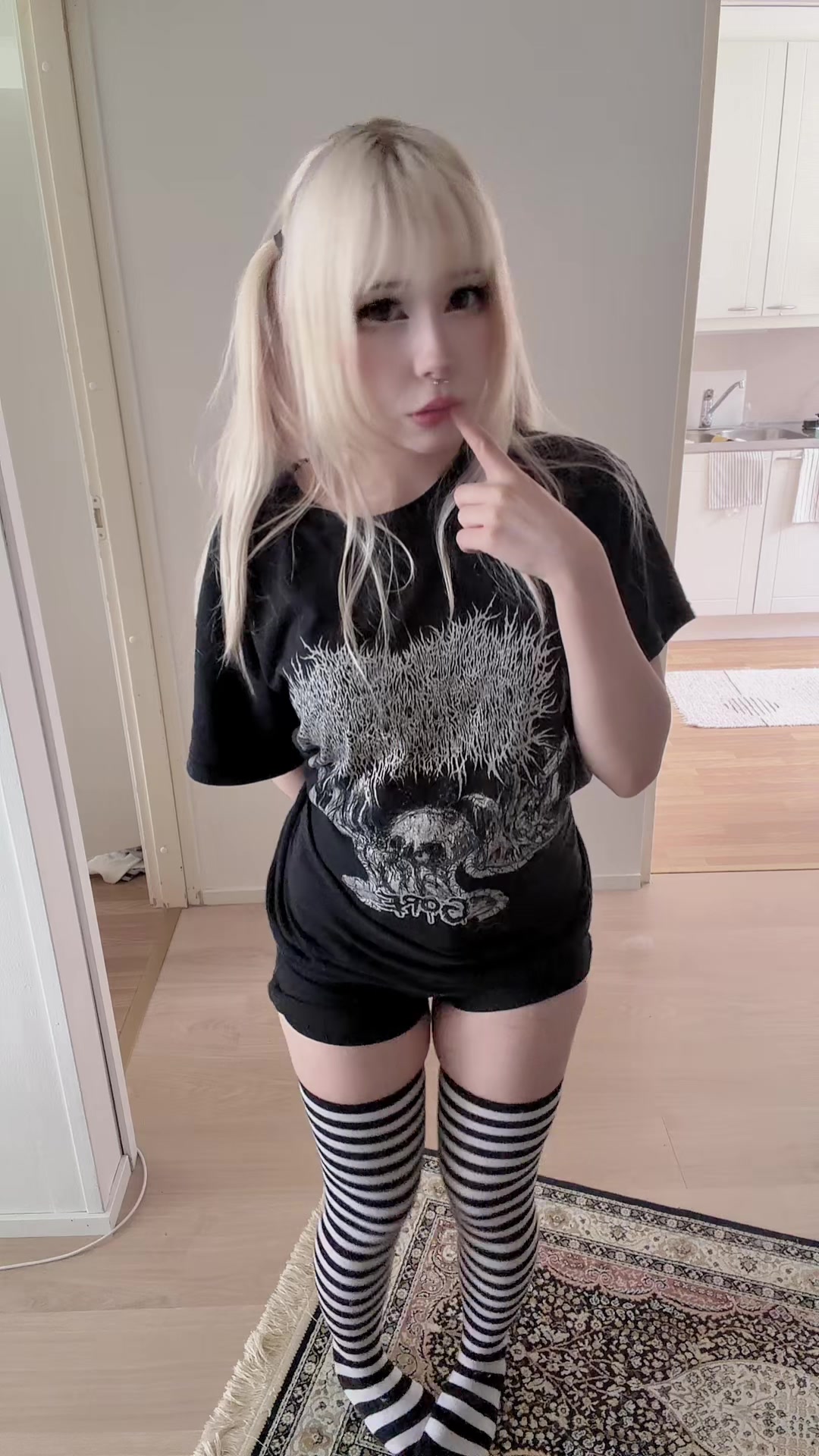 @pikkujanica