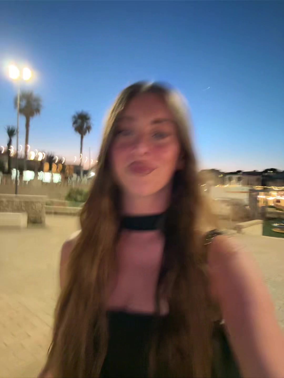 @lylluzza