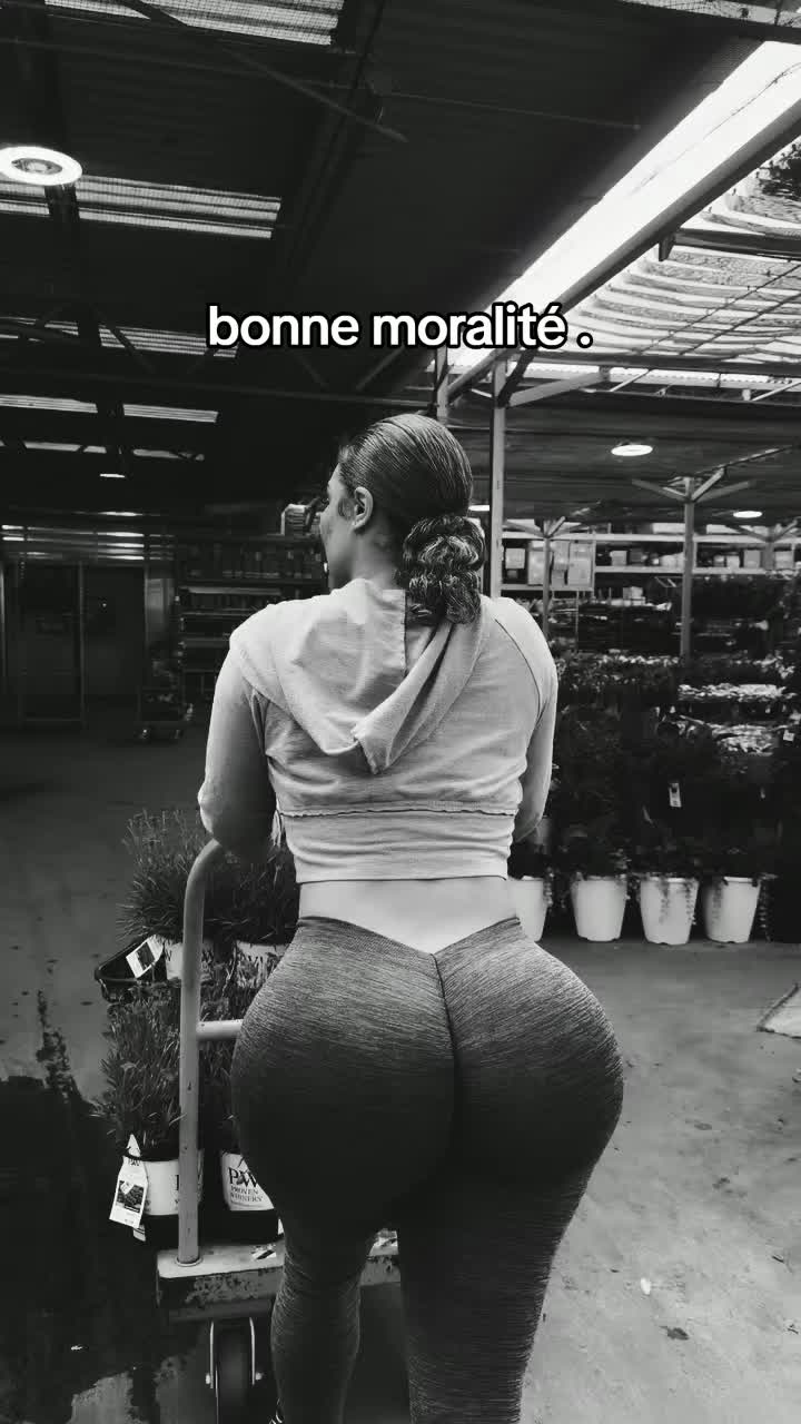 @lolababyn