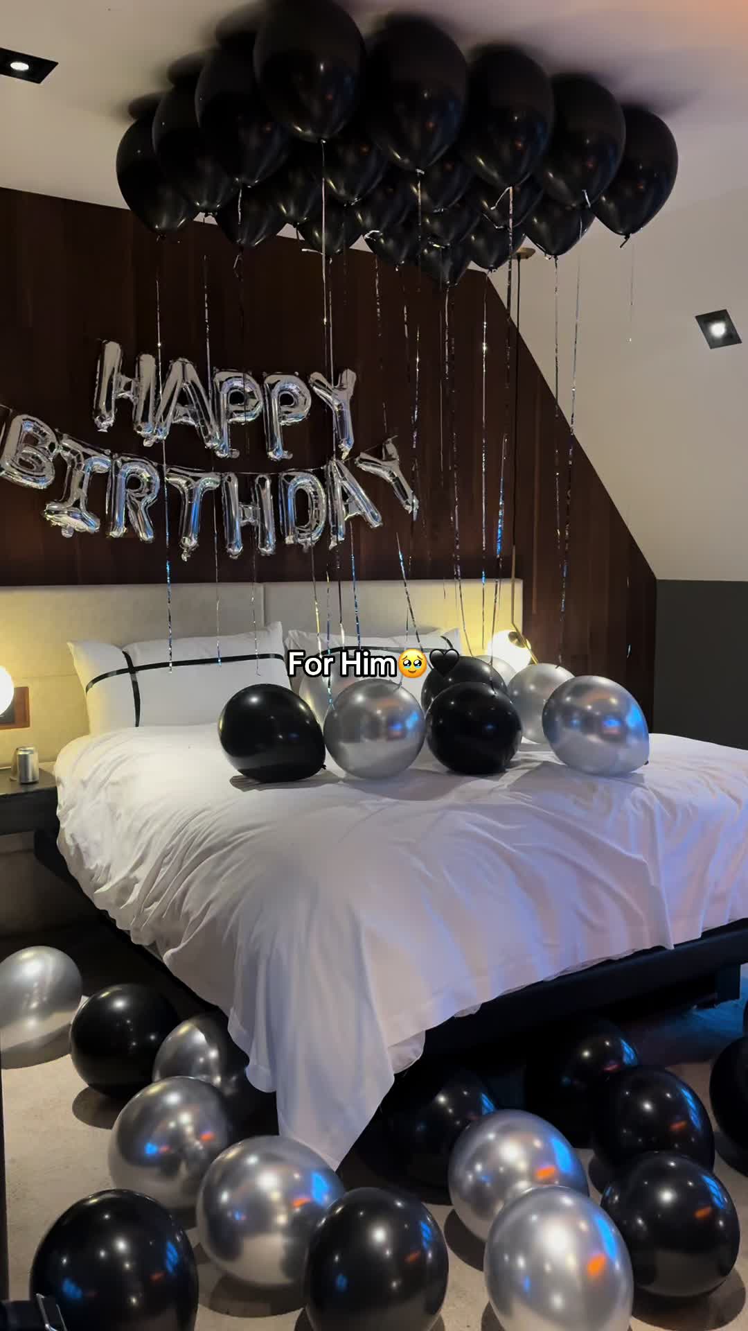 @littleballoonscompany ♛