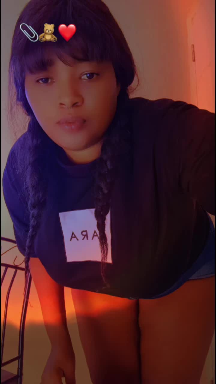 @Ladiables👹💙💫♐