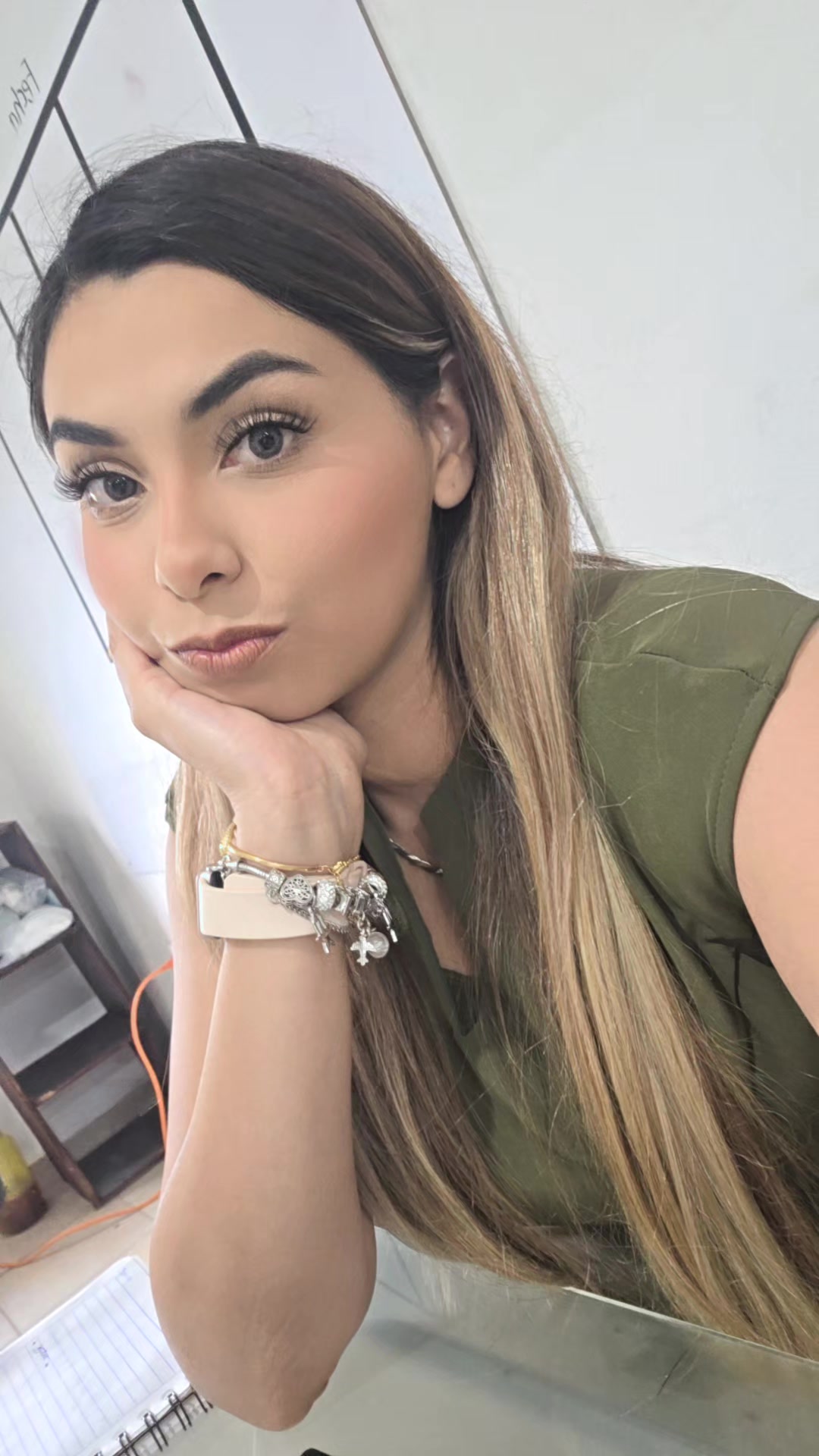 @Yajaira Salazar