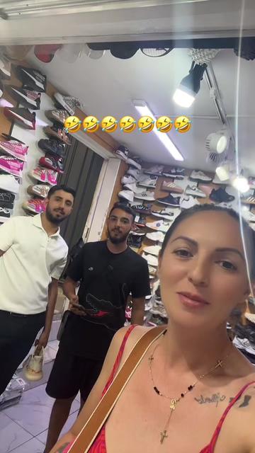 @Violeta Dinu