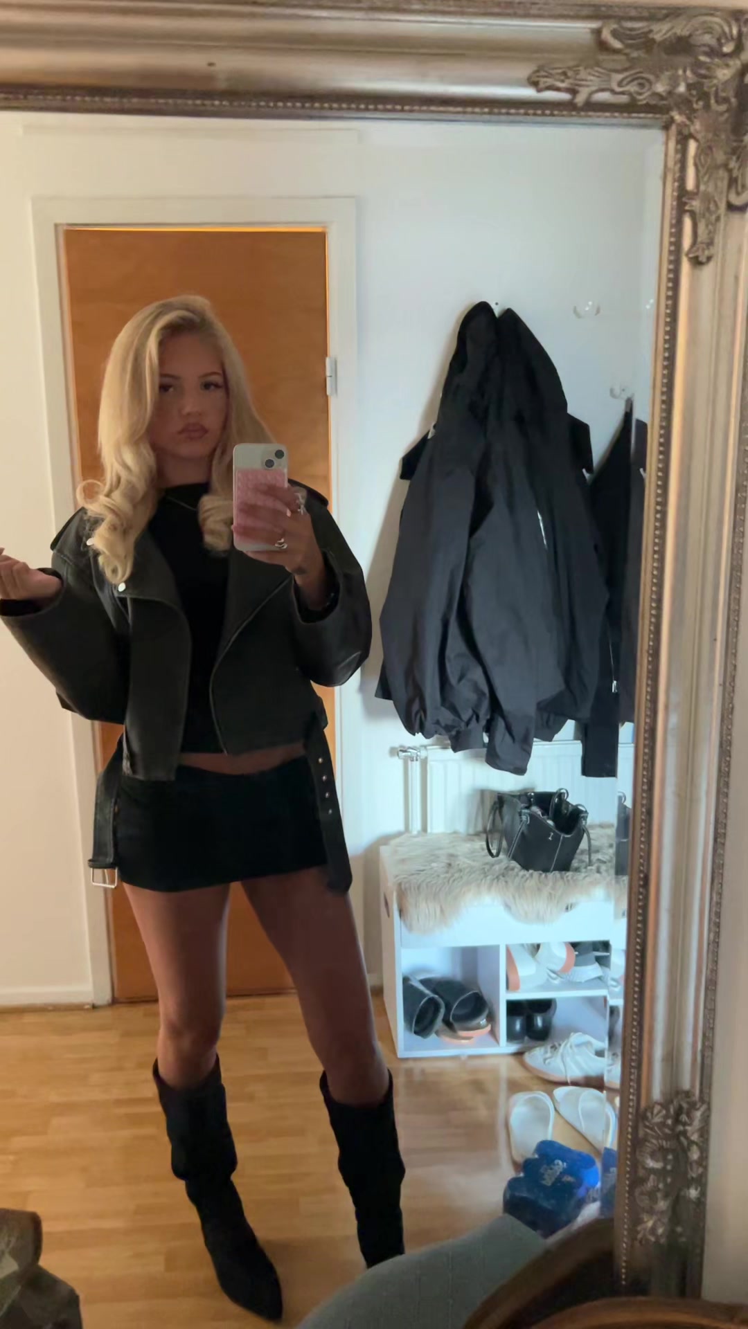 @Mollie_Sjöholm