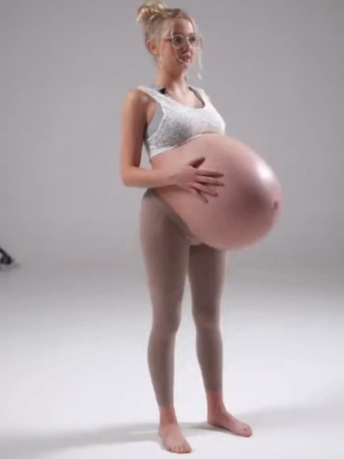 @Pregnant Teacher