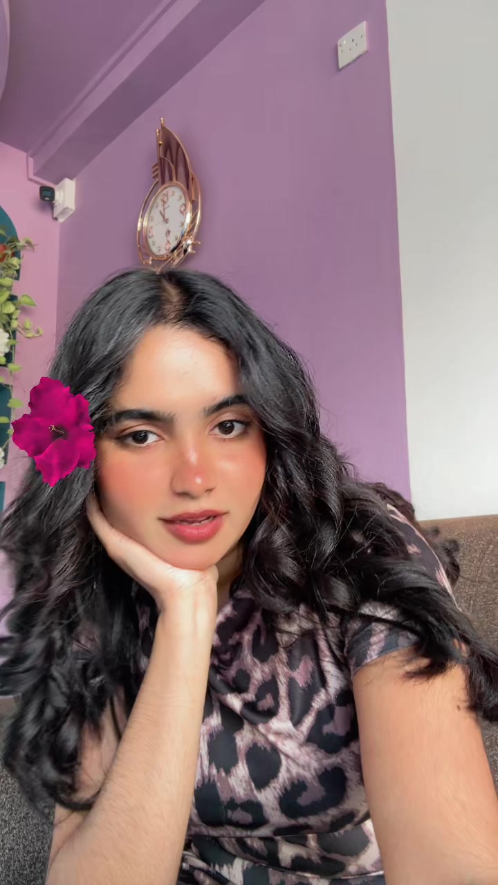 @Sanchana🌺